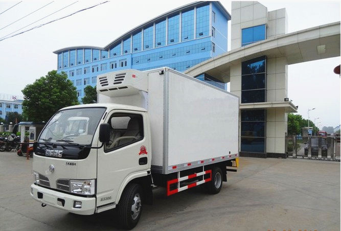 東風(fēng)福瑞卡<a href=http://www.jeexue.cn/lcc/ target=_blank class=infotextkey>冷藏車</a>
